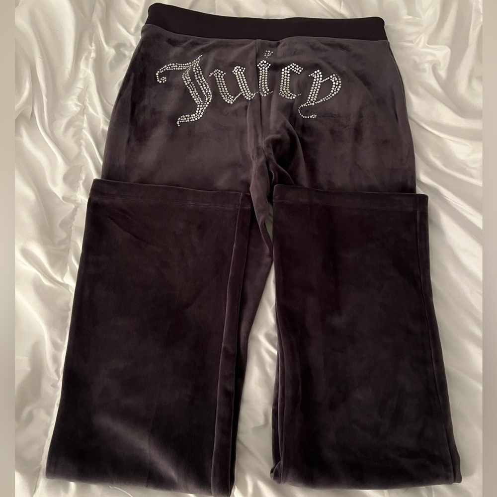 Juicy Couture Gray/Grey Velour Pants with Juicy Bling Detailing Small
